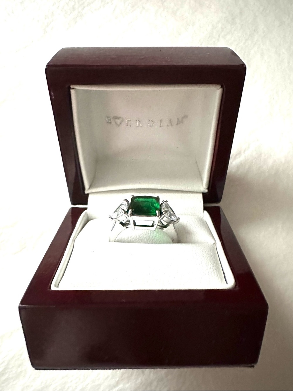Everdiam 3 Stone Ring - Picture 2 of 6
